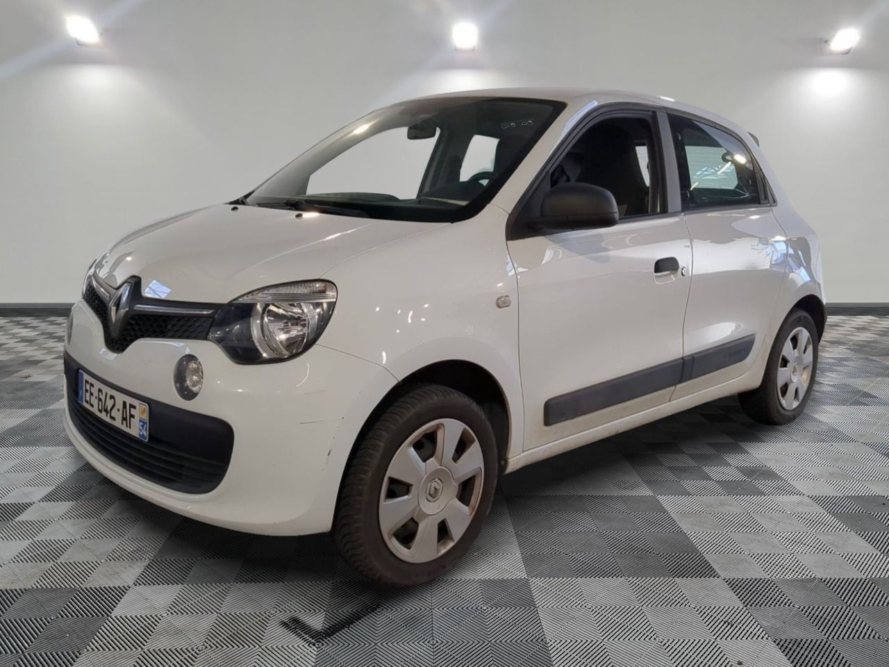 Renault Twingo III 1.0 SCE 70 Life - 2016, Euro 6, Moteur allumé