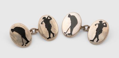 trois paires de boutons de manchette ornées de silhouettes de golfeurs