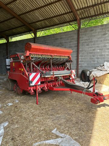 Semoir SEMEATO TDNG 300E SEED avec troisième trémie, de 2009, Poi