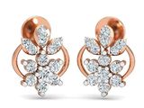 une paire de boucles d'oreilles en or rose et diamants