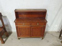 Petit buffet desserte mobile de style Louis XVI en acajou et… (photo 2)
