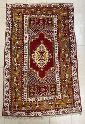 Lot de deux tapis d'Anatolie (chaine, trame et velours laine…