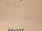 a box that has a moopz logo on it