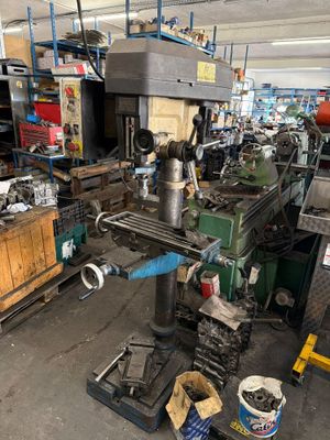 a large machine that is sitting in a room