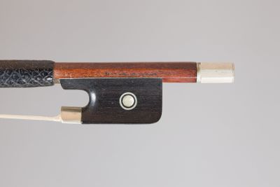 Archet de violon de Charles Alfred BAZIN, fait vers 1965, si…
