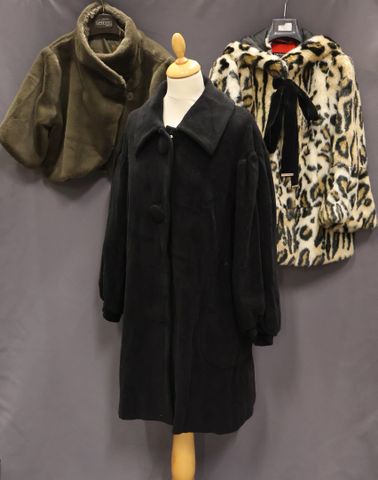 Lot de 3 vestes, Twinset, Attrait et Clara COLLINS. Taille 38-40 ...