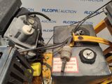 a picture of a machine that is sitting on a pallet