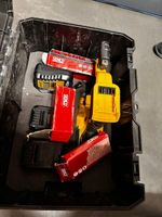 1 caisse à outil sans marque apparente (photo 3)