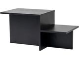 une paire de tables noires empilées l'une sur l'autre