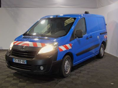 a blue van with a red and white stripe on it