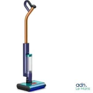 une image d'un aspirateur sur fond blanc