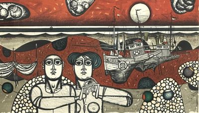 une peinture accrochée au mur d'un immeuble, avec un bateau en arrière-plan