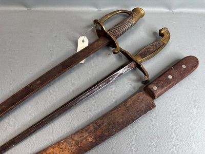 LOT : sabre réglementaire, épée XIXème siècle, machette - Photo 1