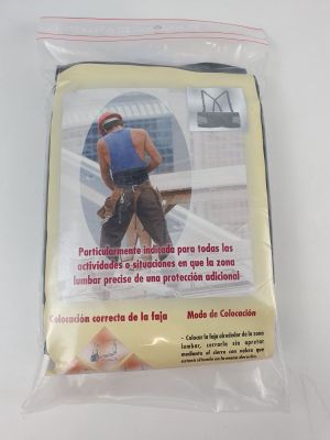 le sac contient un petit morceau de matériau de construction