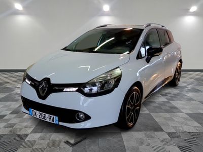 RENAULT - CLIO ESTATE IV TCE 90 ENERGY SL LIMITED - ES - Mise en servi - Photo 1