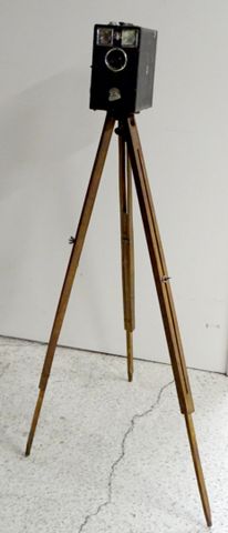 LE RADIEUX E. GIRARD et A. BOITTE, PARIS : appareil photo sur tré...