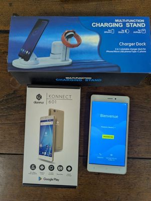 SMARTPHONE DANEW KONNECT 601 avec dock (sans cable) - Photo 1