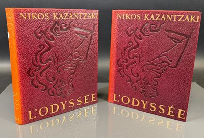 deux livres rouges posés sur une table l'un à côté de l'autre