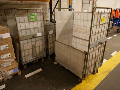 3 Chariots DE Manutention Tractables Facon Roll Caddie H 128…