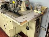 a machine that is sitting on a table in a room
