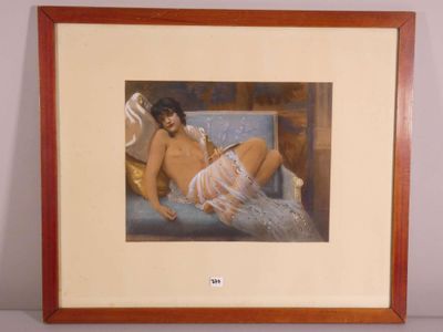 tableau représentant une femme nue assise sur une chaise dans une pièce
