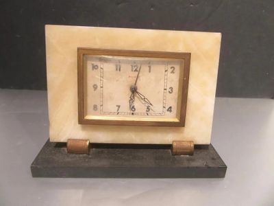 204.51 - REVEIL BAYARD STYLE ART DECO EN ALBATRE - Longueur …