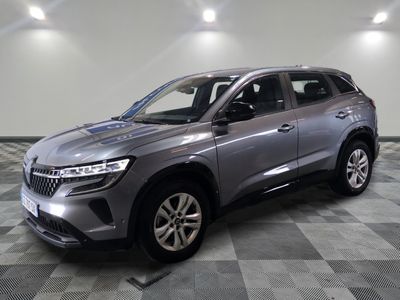 Le nouveau SUV Buick Enclave 2020 est exposé dans un showroom