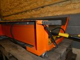 a large piece of equipment that is sitting on a pallet