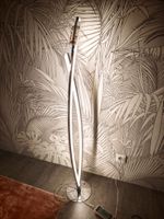 Lampe LED, hauteur 135 cm (photo 3)