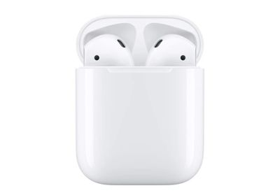 AirPods d'Apple avec boîtier de recharge