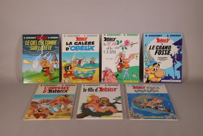 plusieurs livres pour enfants sont alignés sur une surface blanche
