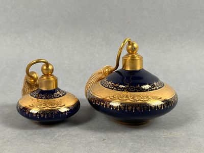 LEMAIRE Frères, à Limoges. Réunion de deux petits vaporisate…