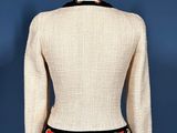 an image of a woman ' s jacket on a mannequin mannequin mannequin mannequin mannequin mannequin mannequin mann