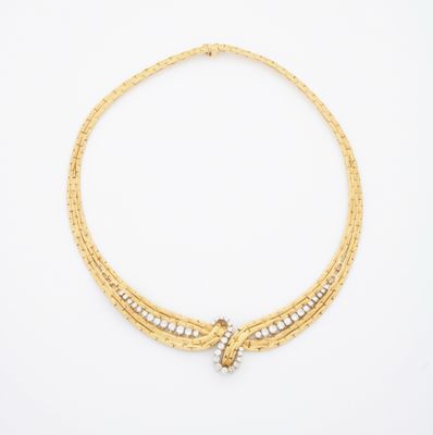 un collier ras-du-cou en or et diamants