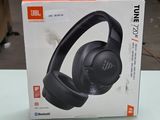an image of a box with a pair of headphones in it