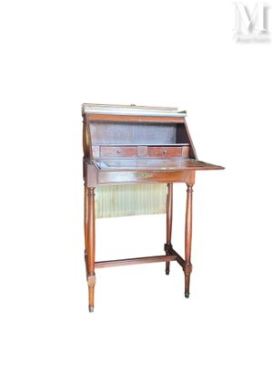 Billet doux formant écran, d style Louis XVI