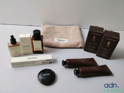 a lot of items that are sitting on a table