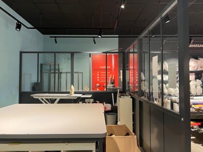 Vendu sur désignation après LJ MAGASIN DE COUTURE SELF Tissu…