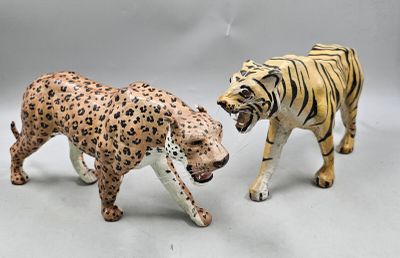 117 / E6 / Une panthère et un tigre en papier maché 33… - Photo 1