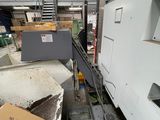 a machine that is sitting in the middle of a room