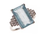 une bague aigue-marine et diamant