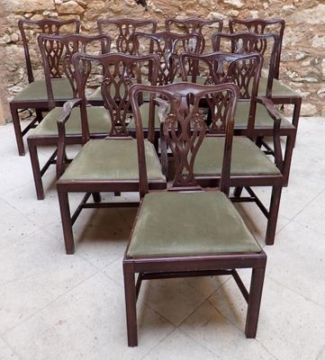 Série de chaises et fauteuils en acajou - 8 chaises + 2 fauteuils
