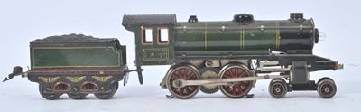 un petit train posé à côté d'un autre petit train