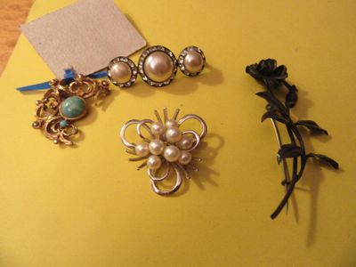 Lot De Broches Fantaisie D'occasion - Collection De Broches Vintage Ou Décoratives
