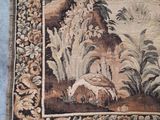 a picture of a rug with a picture of a sheep on it