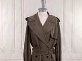 trench coat on a mannequin mannequine mannequine mannequin mannequin mannequin mannequin mannequin manne