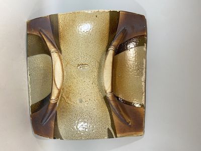 Annie d'OREFICE (né en 1953) Grand plat en céramique en céra…