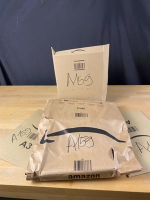 Lot de 4 colis Mystère (Retour Amazon,NPAI ,Adresse incomplè…