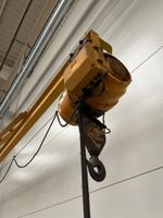 un treuil monté sur potence articulée VERLINDE capacité 800k… (photo 2)