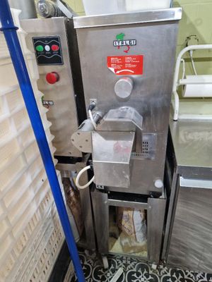 un appareil qui se trouve dans une cuisine